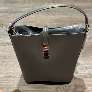 New H&M Grey Bucket bag - never worn still had bubble wrap inside